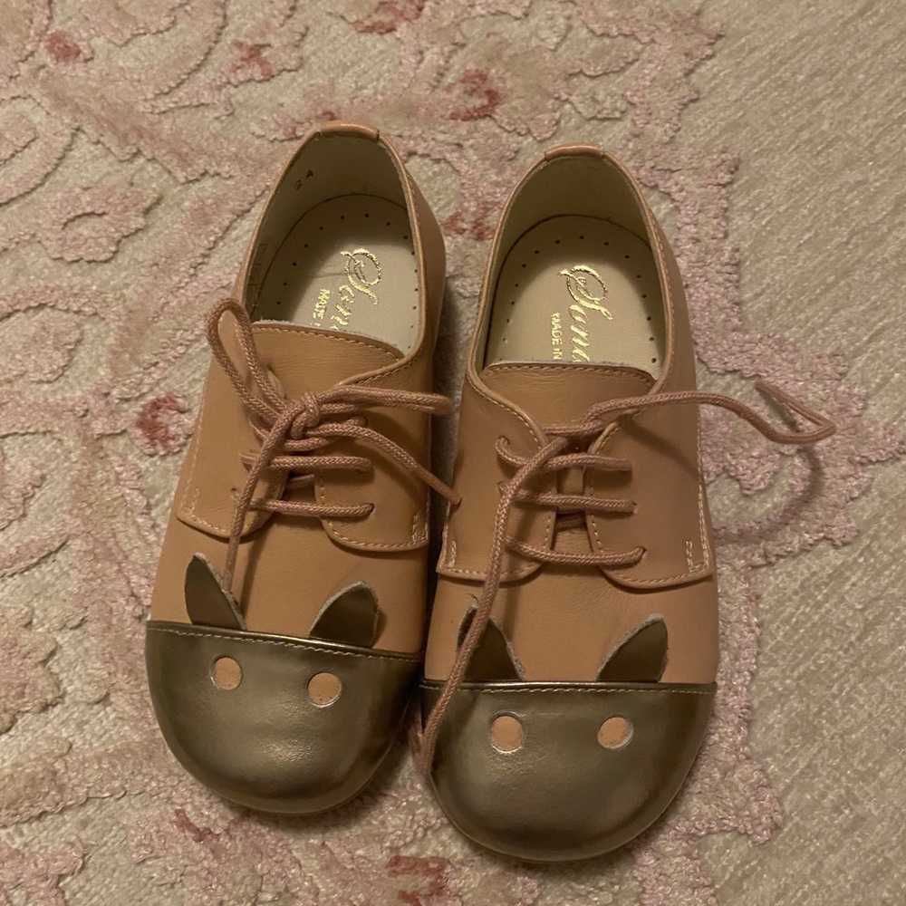 Girls bunny shoes
